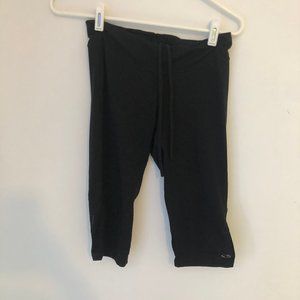Black Champion Cropped Leggings
